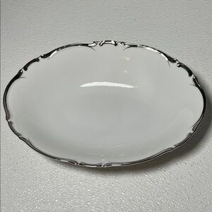 VTG Platinum Harmony House Starlight Bone China Oval Serving Bowl